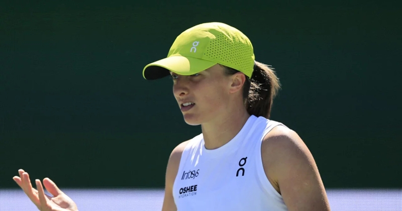 Хейтер Швентек донимал ее вопросами во время тренировки в Майами. Турнир выделил ей охрану