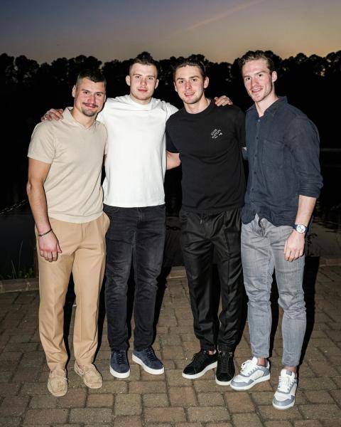 «Каролина» опубликовала совместное фото Никишина, Орлова, Кочеткова и Свечникова: «The boys»