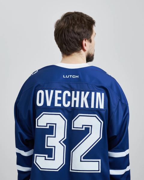 «Ты можешь стать частью рекорда»: Яндекс Маркет запустил проект и коллекцию джерси в поддержку достижения Александра Овечкина